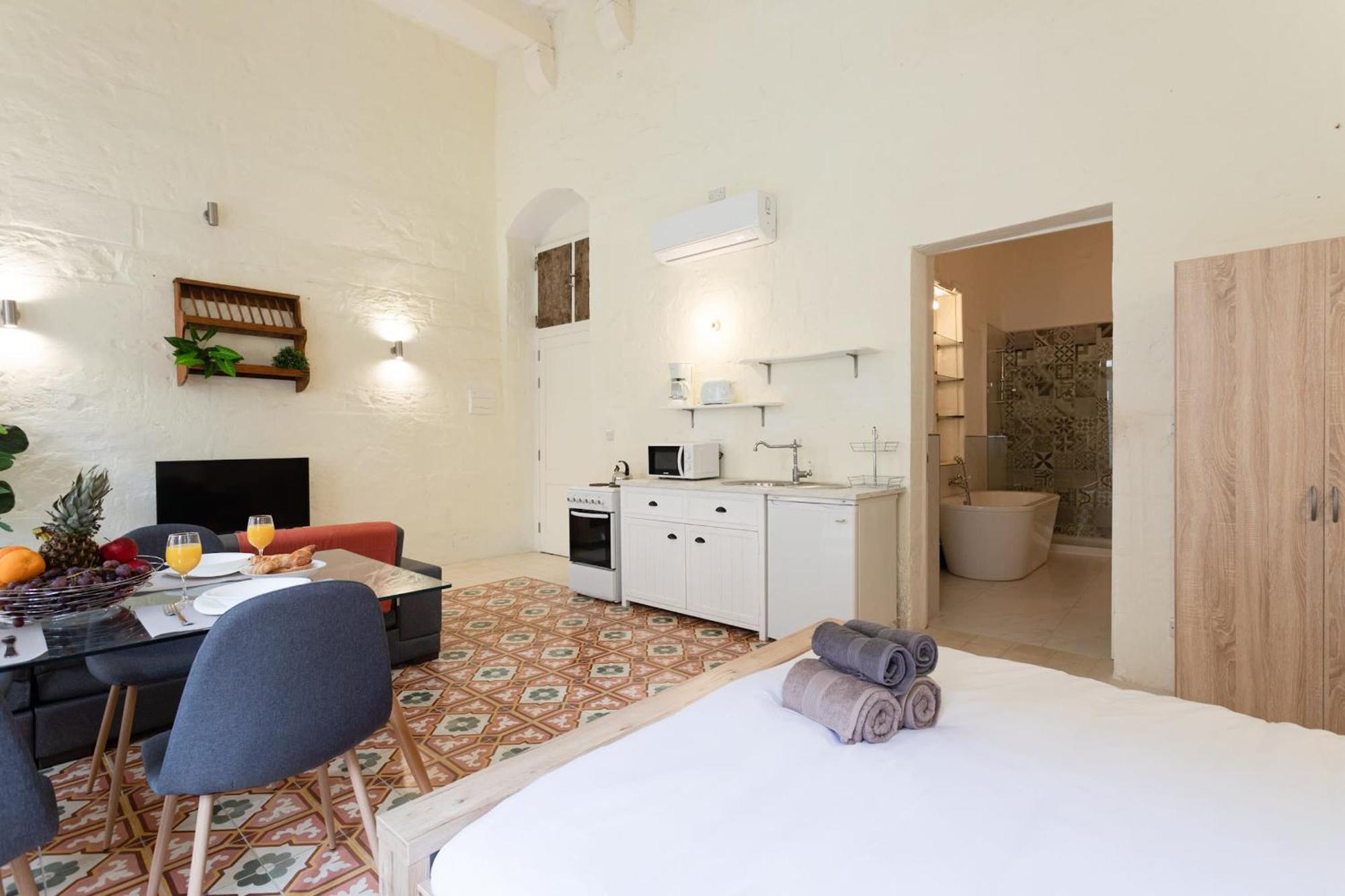 Valletta Exclusive 3Br House With Rooftop Terrace - Cityapartmentstay Extérieur photo